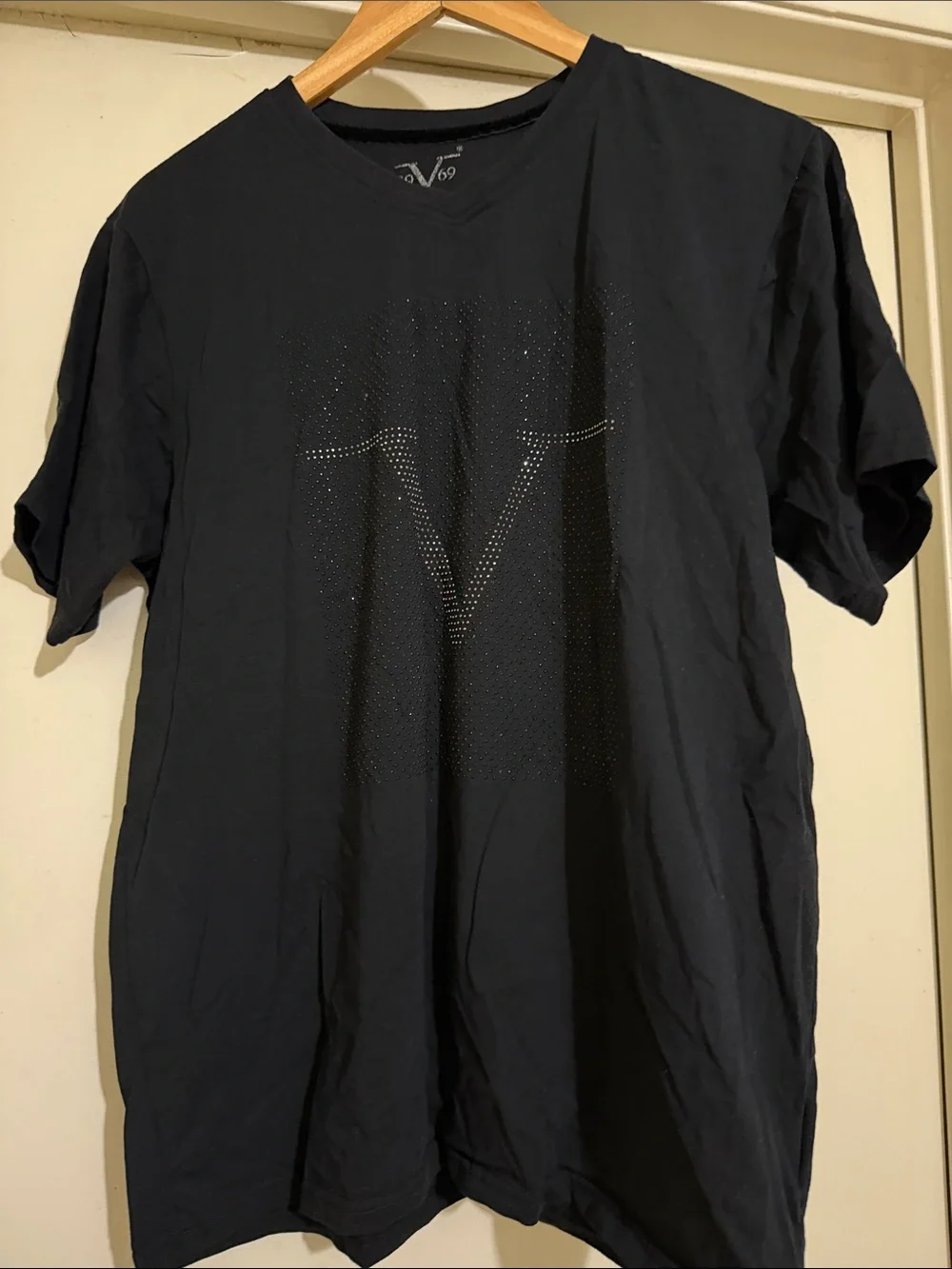 V 1969 Italia rhinestone t shirt